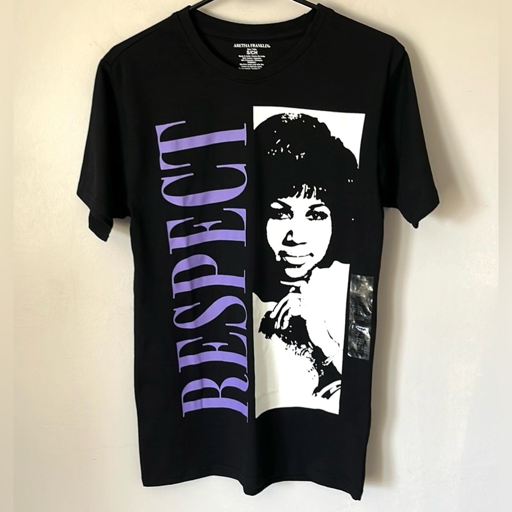 New Aretha Franklin RESPECT Bold Graphic Print Short Sleeve Tee Shirt Size S